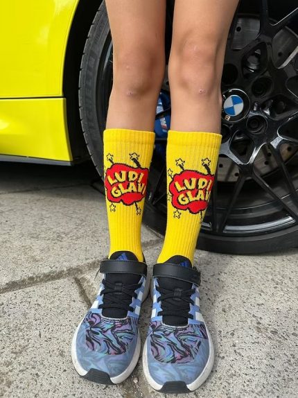 Жълти чорапи