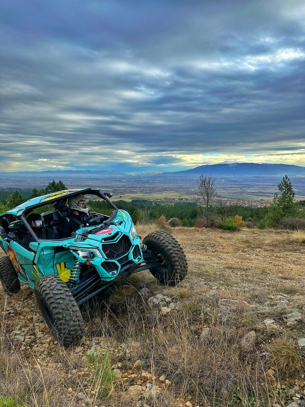 1709803073606376 (1)